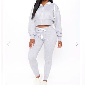 Fashion nova jogger suit